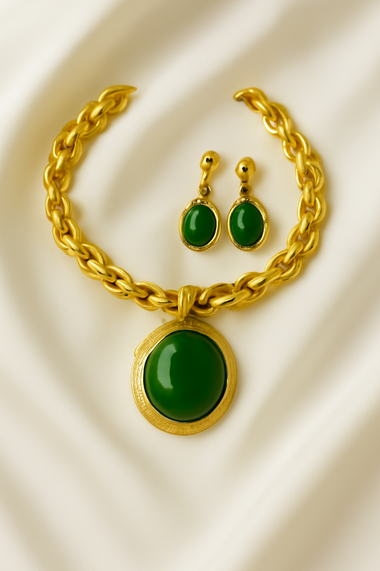 ✨ Oval Green Crystal Pendant Necklace Set with Bracelet – ✨